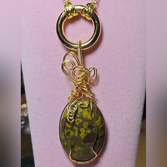 Jewelry - HAND CRAFTED Fruit Jasper Wire Wrapped Pendant & Gold Swaps Necklace Mix & Match